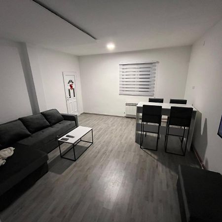 Apartman Mr Petrovic 2 Διαμέρισμα Pale Εξωτερικό φωτογραφία